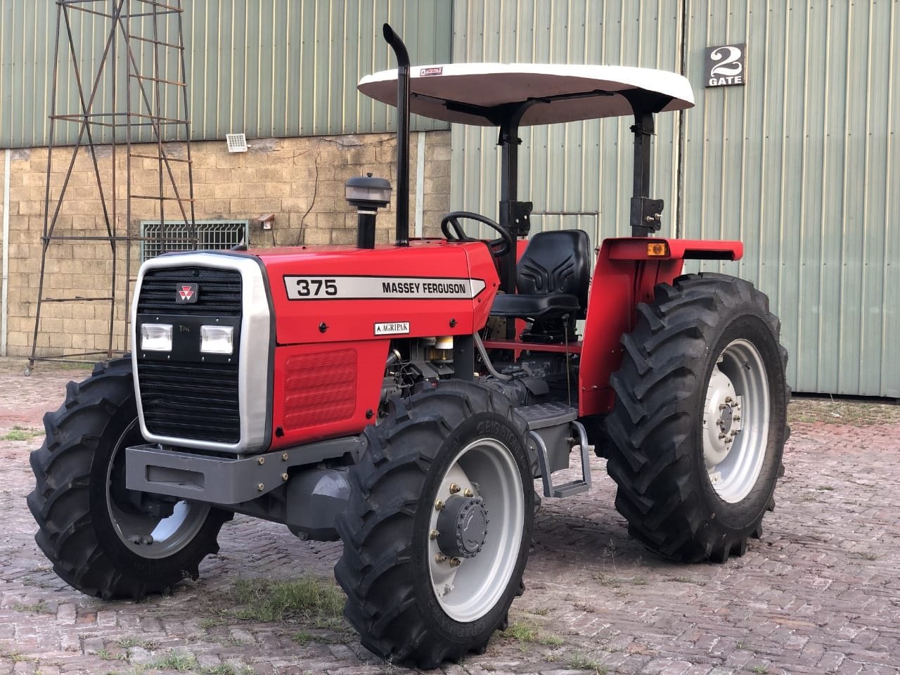 MF375 4WD